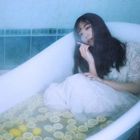 クリフ、非常口