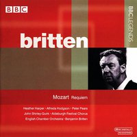 Mozart Requiem / Britten