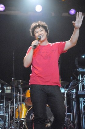 陳奕迅「認了吧」音樂會