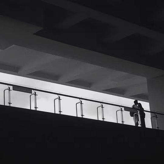 总有一天你会出现在我身边