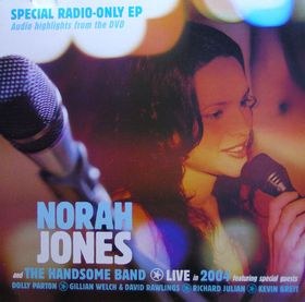 Norah Jones and The Handsome Band Live In 2004