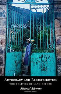Autocracy and Redistribution (劍橋大學出版社 2015)