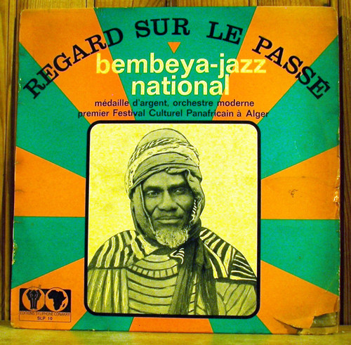 Regard Sur Le Passé
