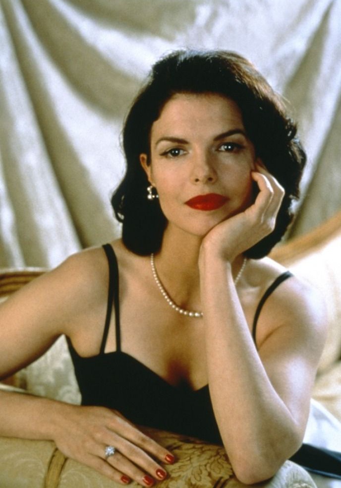 Jeanne Tripplehorn
