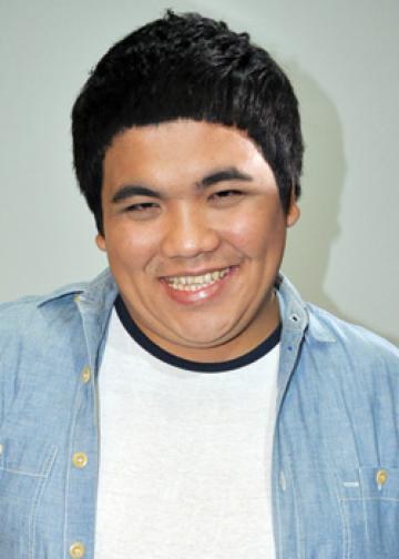 Chaleumpol Tikumpornteerawong