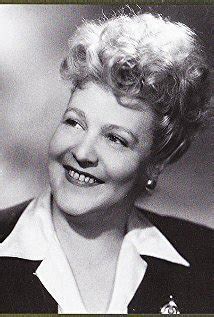 Jeanne Berthe Adolphine Crabbe