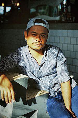 Tichakorn Phukhaotong