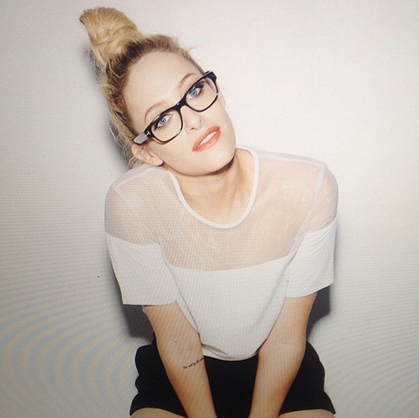 Carly Chaikin