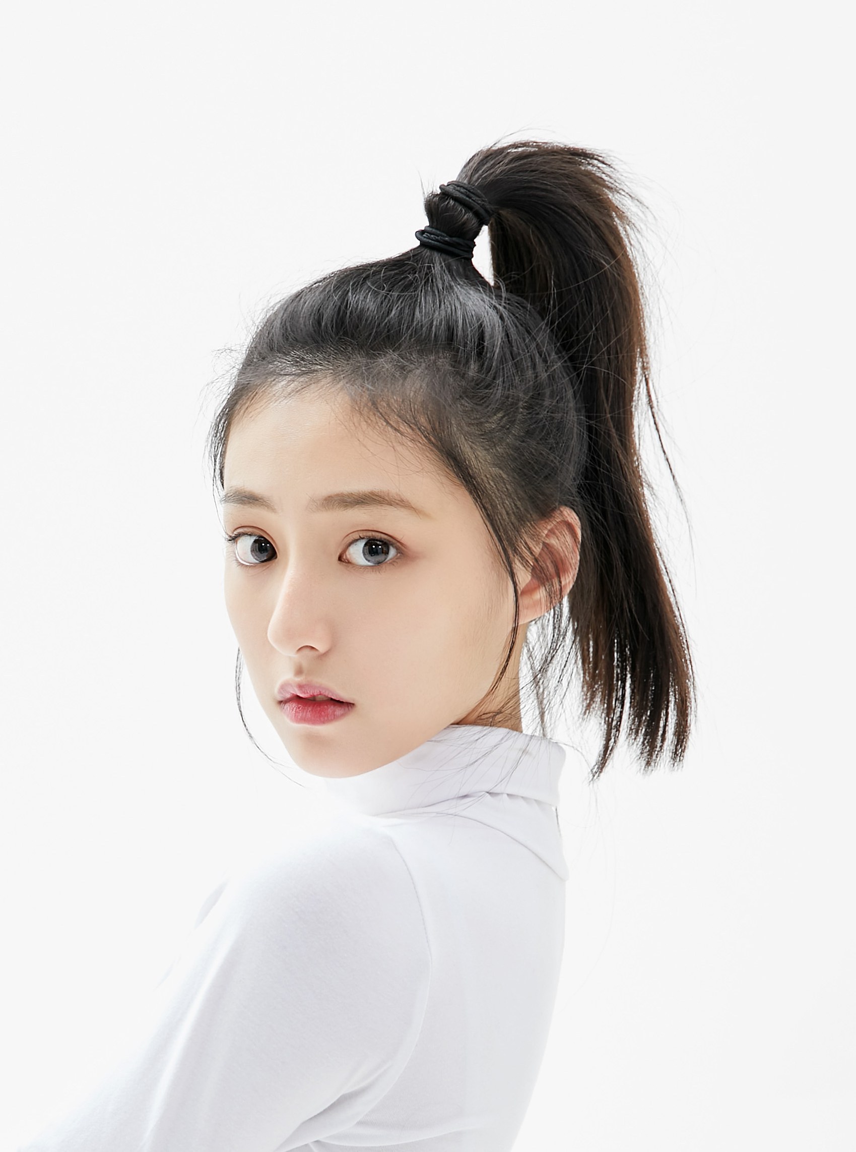 Lianxin Hu