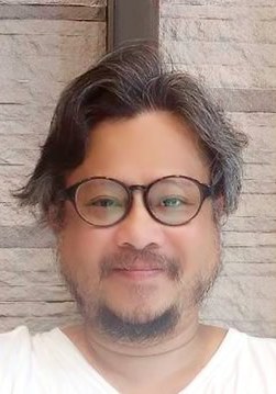瓦拉尤·鲁克斯库