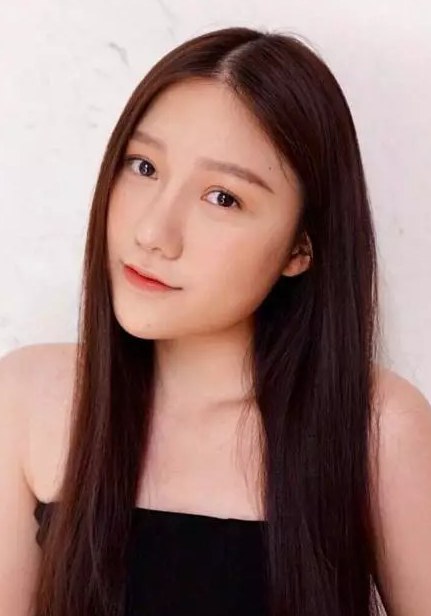 黄苑恩