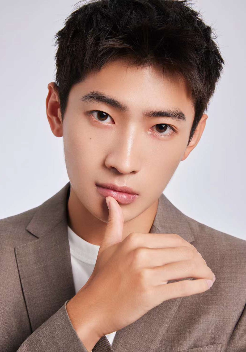 Baosen Hu