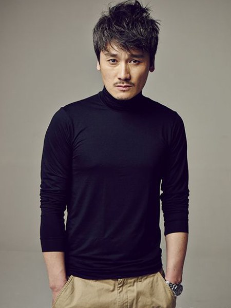Tie Zhou