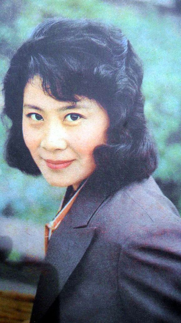 Zhou Hong