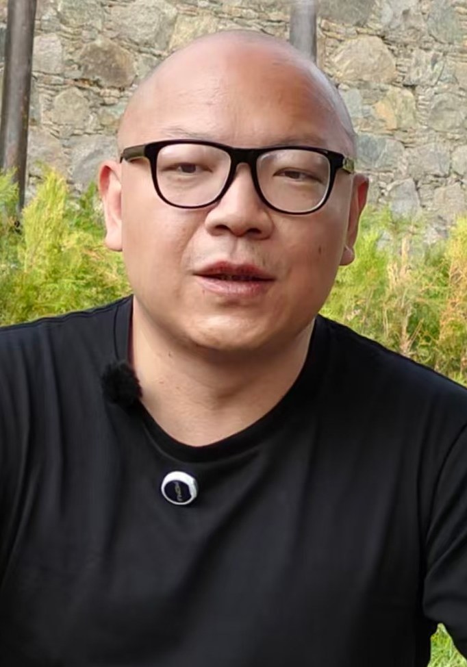 丁翔