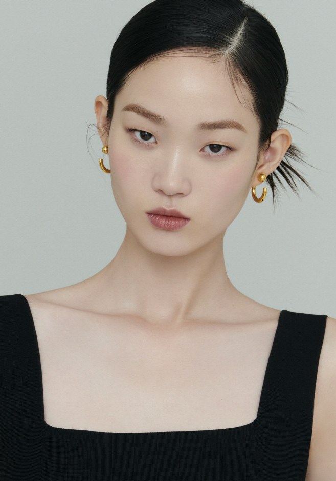 Hyun Ji Shin
