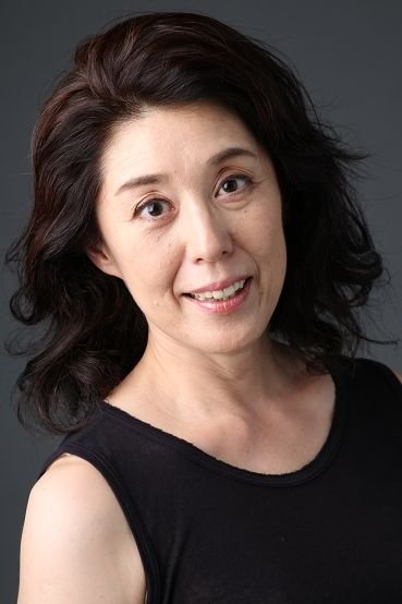 鹽田朋子
