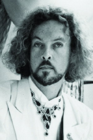 Steven Arnold