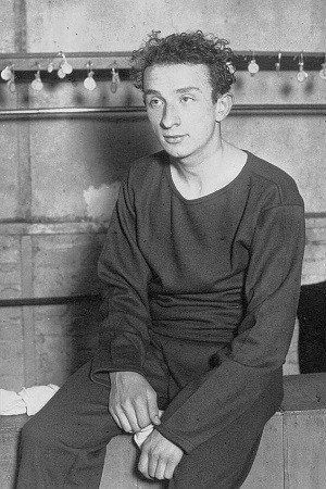Jean Taris