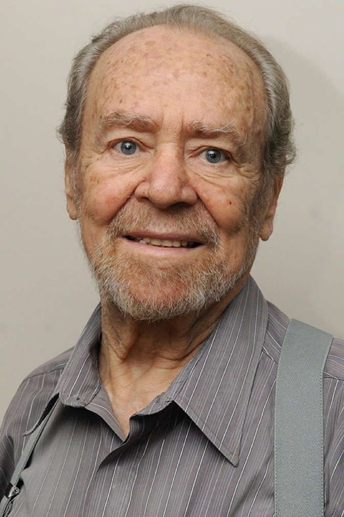 Marco Julio Linares
