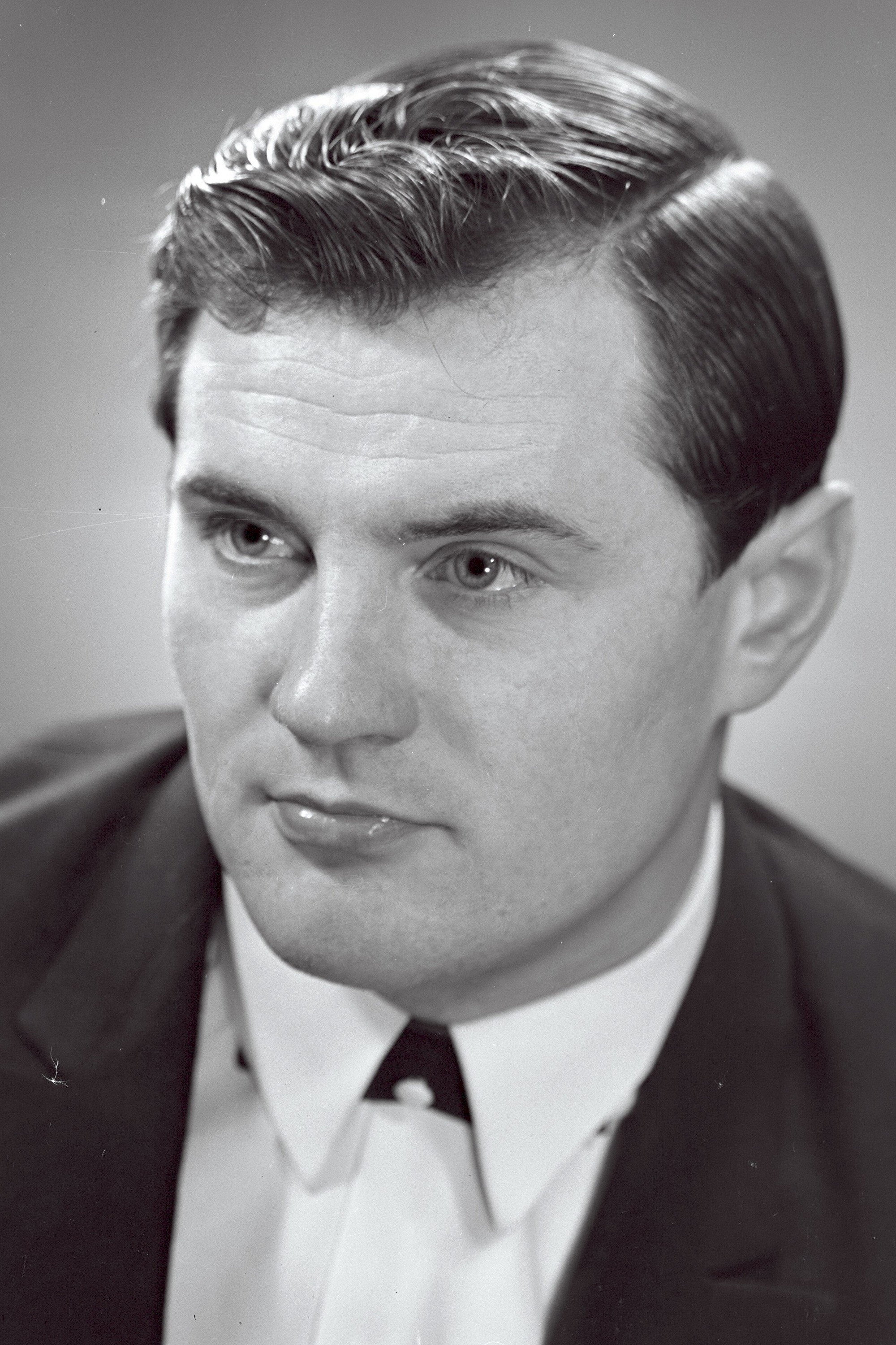 Robert Gutman
